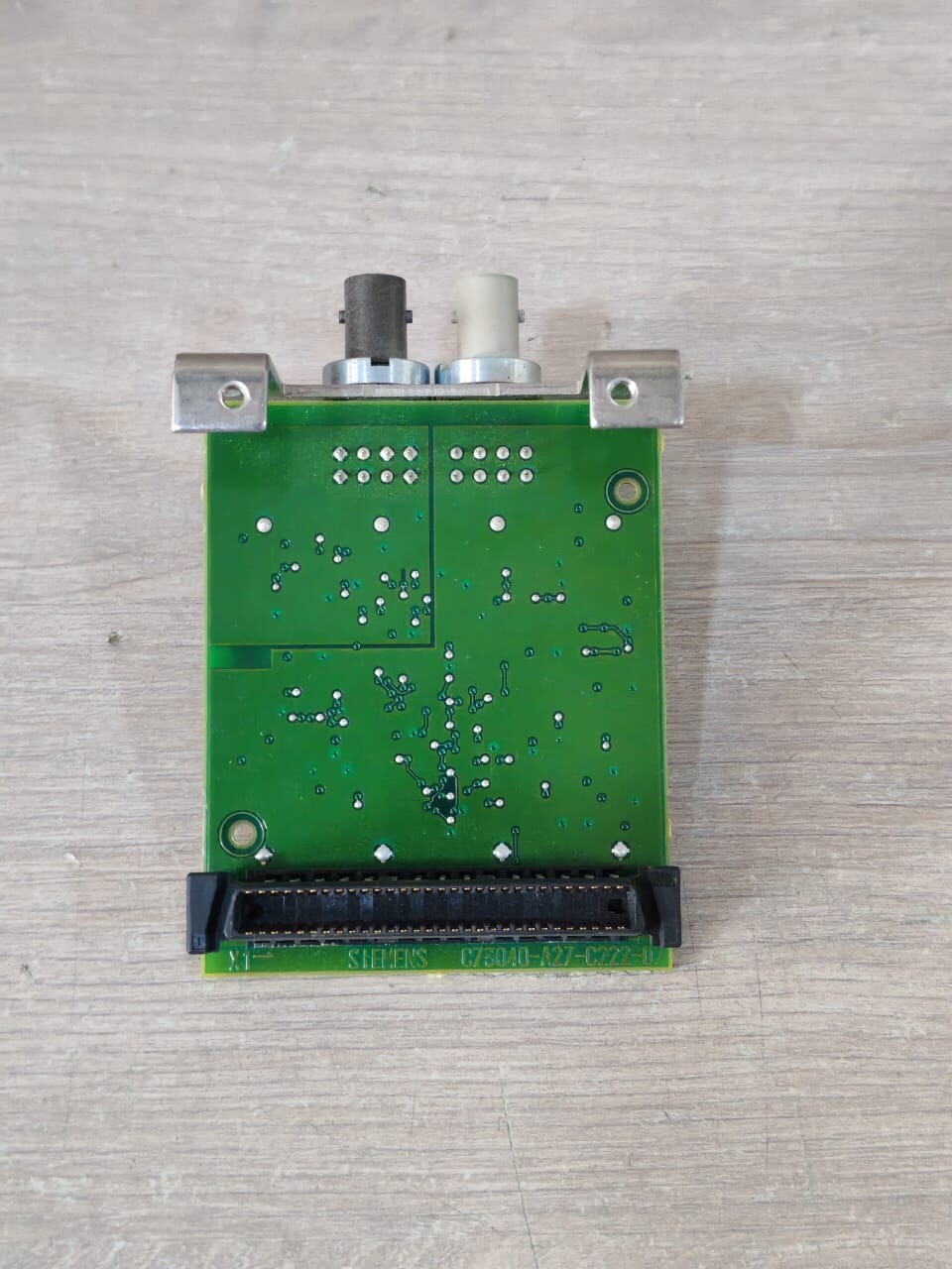 Siemens C53207-A351-D658-1/1 /C73040-A27-C222-07 SIEMENS C53207-A351-D658-1/1 /C73040-A27-C222-07 INTERFACE MODULE FO-LENGHT 1,5 9