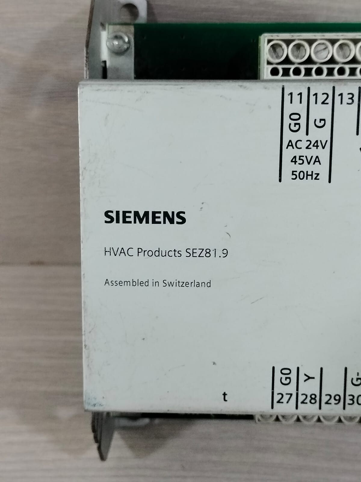 Siemens HVAC Products SEZ81.9 SIEMENS HVAC Products SEZ81.9 INTERFACE 2