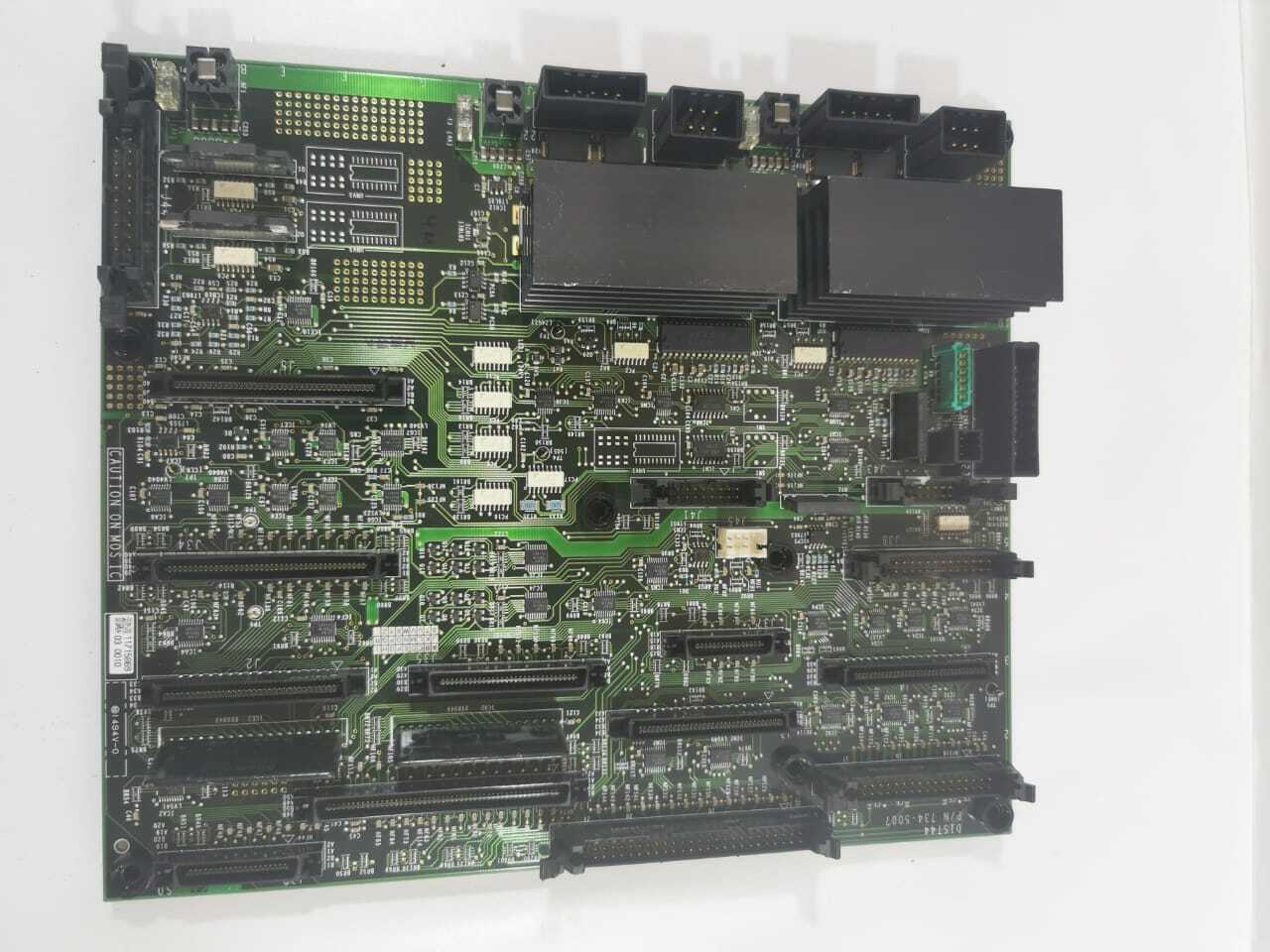 HITACHI P/N 734-5007 HITACHI DIST44 P/N 734-5007 CONTROL BOARD 6