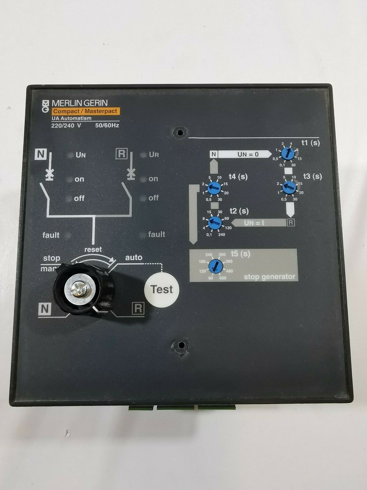 MERLIN GERIN UA Automatism Controller 220V 50/60Hz