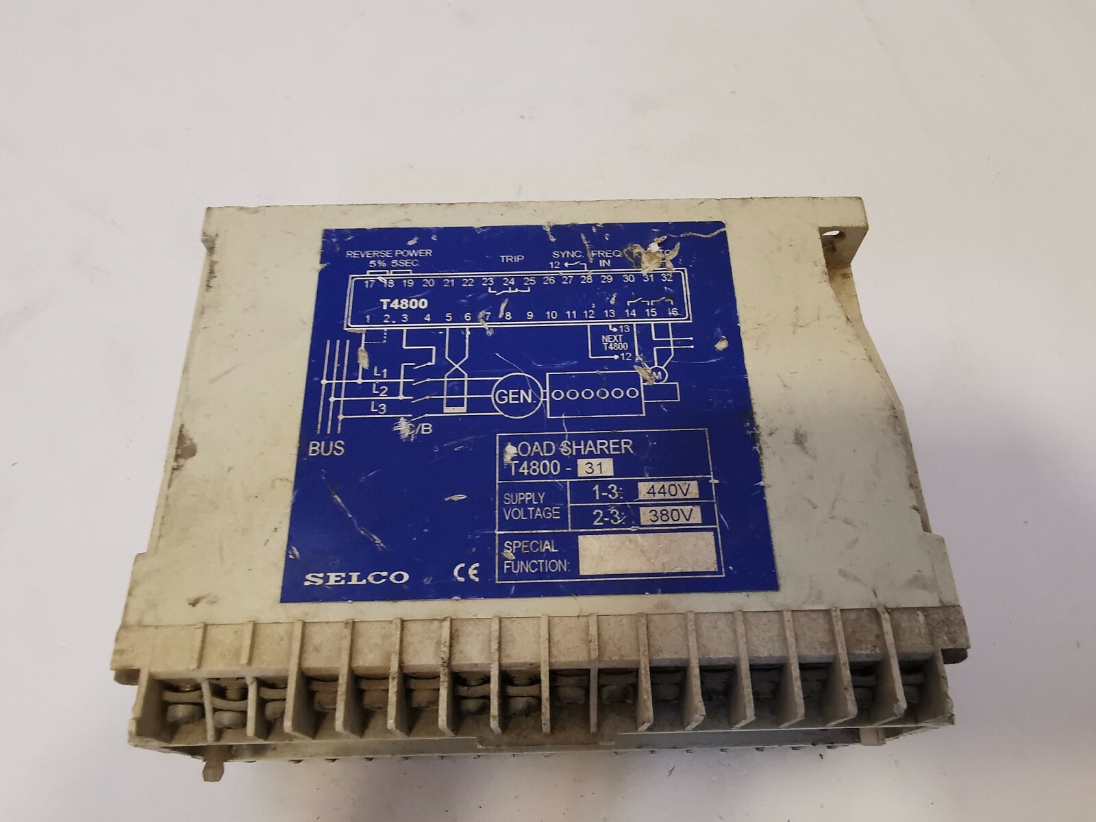 SELCO T4800-31 SELCO T4800 LOAD SHARER T4800-31 / 440V- 380V 2