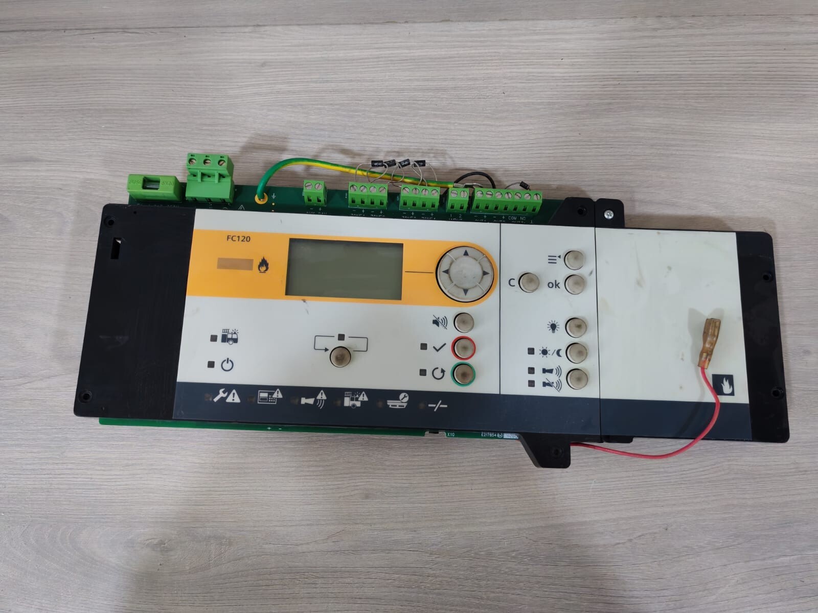 Siemens FC120 SIEMENS FC120 A5Q00051492-04 FIRE CONTROL PANEL 2