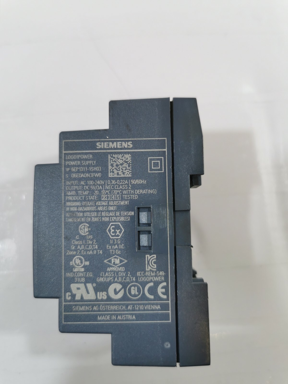 Siemens POWER-100 SIEMENS 6EP1311-1SH03 LOGO POWER 100-240V 3