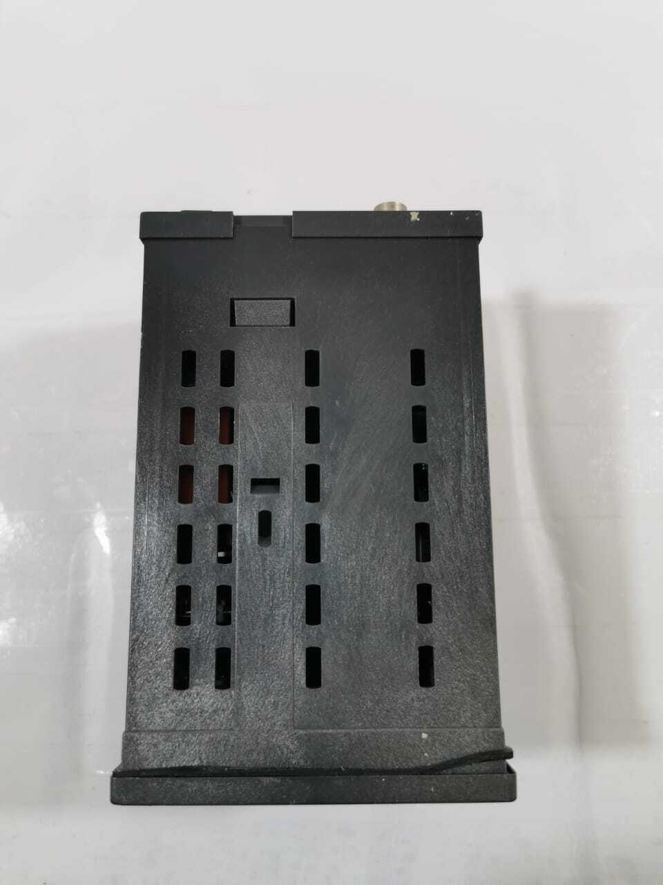 Endress+Hauser CPM221-010 ENDRESS+HAUSER LIQUISYS CPM221-010 230V 7.5VA 48/62Hz 6
