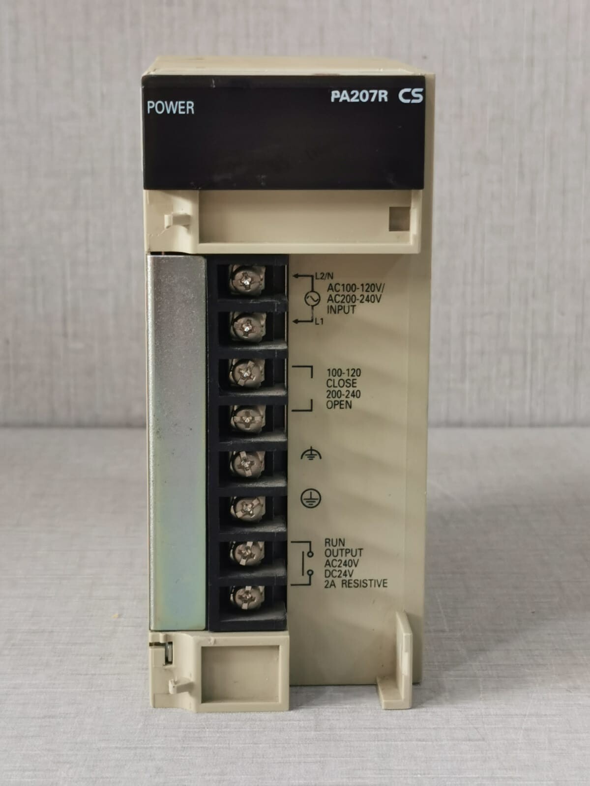 OMRON CS1D-PA207R POWER SUPPLY UNIT - Missing Front Cover &