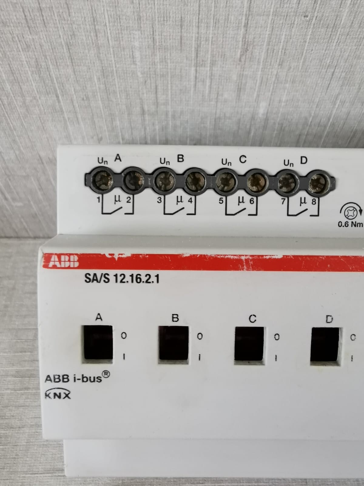 ABB SA/S12.16.2.1 ABB SA/S12.16.2.1 Switch Actuator 2CDG110162R0011 2