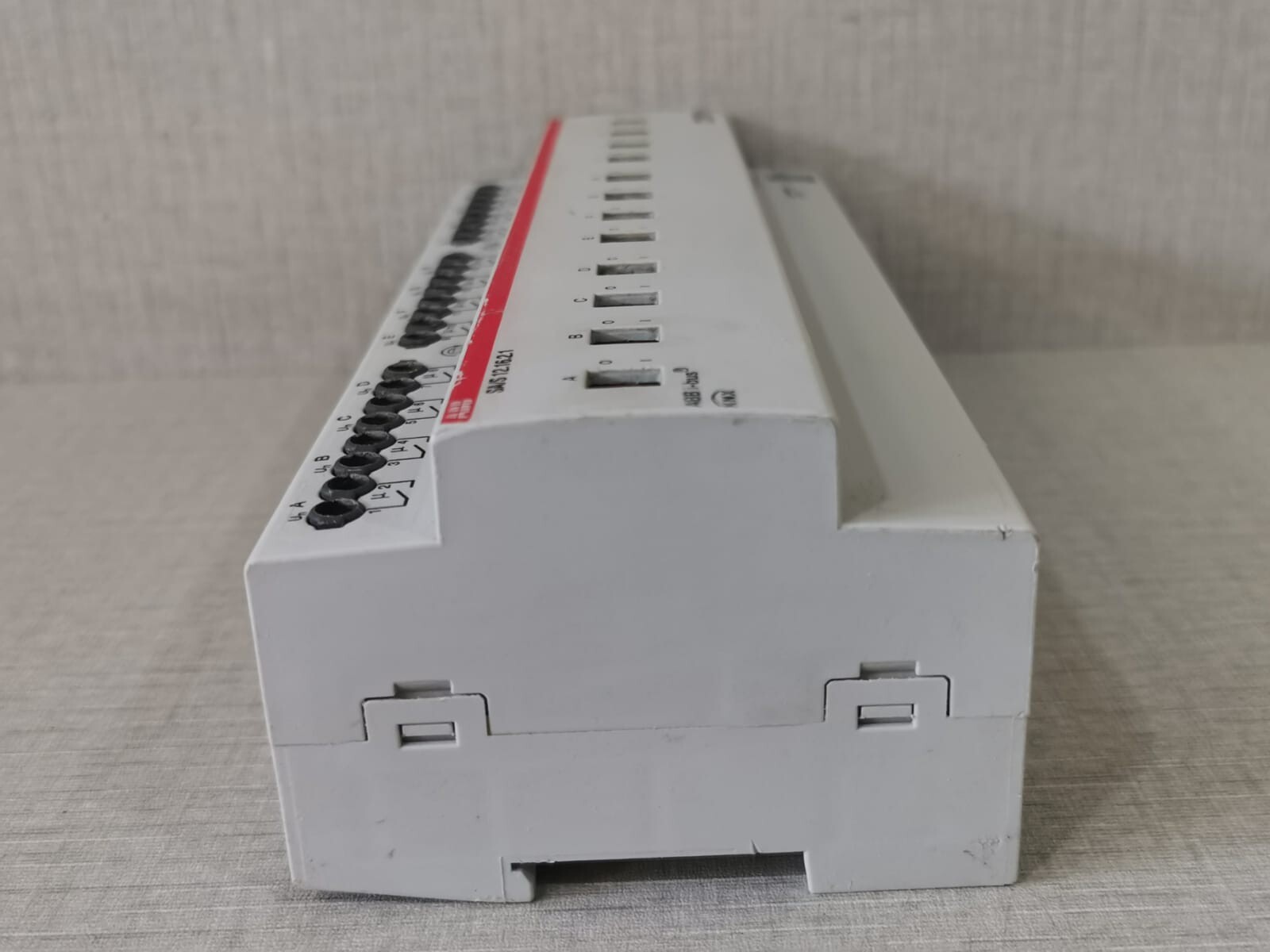 ABB SA/S12.16.2.1 ABB SA/S12.16.2.1 Switch Actuator 2CDG110162R0011 5