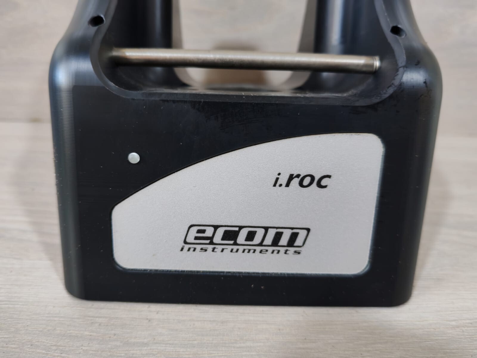 ECOM I.ROC-DS-X10 ECOM INSTRUMENT BASE I.ROC DS x10 SERIES MOBILE COMPUTING - WITH FHILTY BOX 3