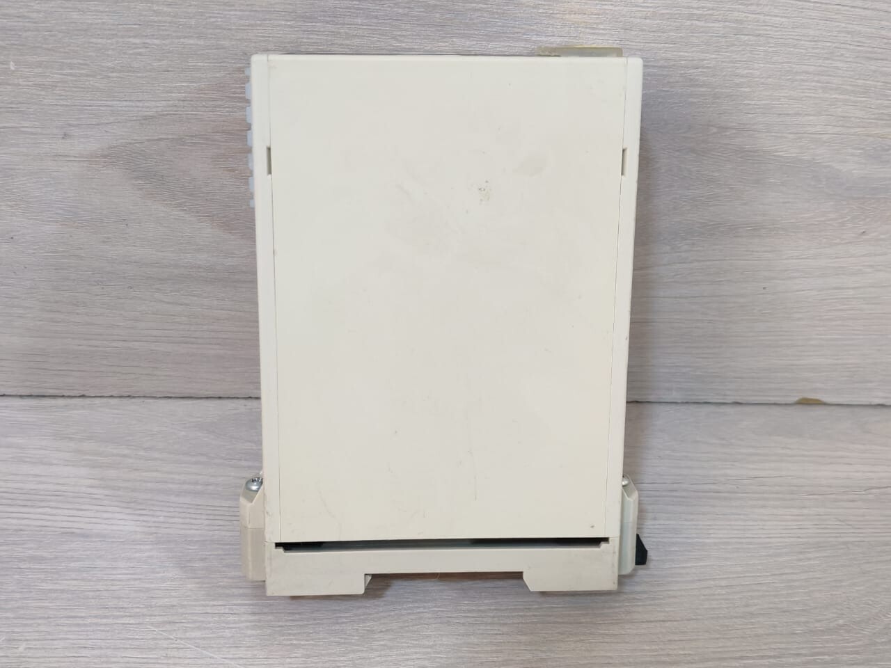 Siemens 7NG 4123-1BN00 SIEMENS 7NG 4123-1BN00 ISOLATING POWER SUPPLY MODULE 5