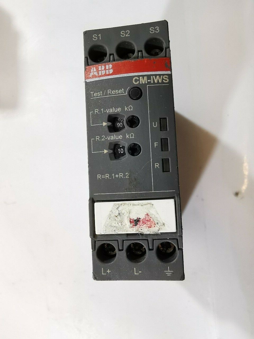 ABB CM-IWS INSULATION MONITORING RELAY 1SVR730660R0100