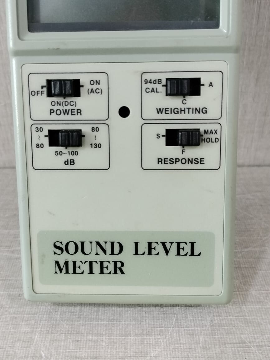 Lutron SL-4001 Lutron SL-4001 Sound Level Meter 4