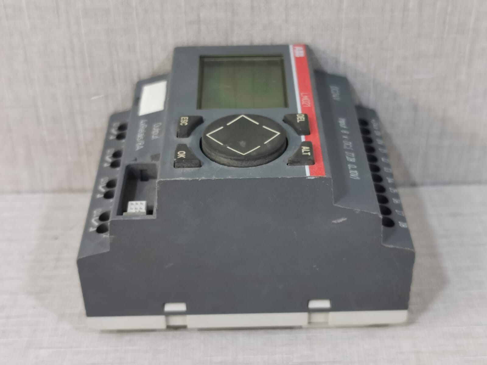 ABB 1SVR440610R0100 ABB LM021-12RDC MODULE 1SVR440610R0100 DC24V 6