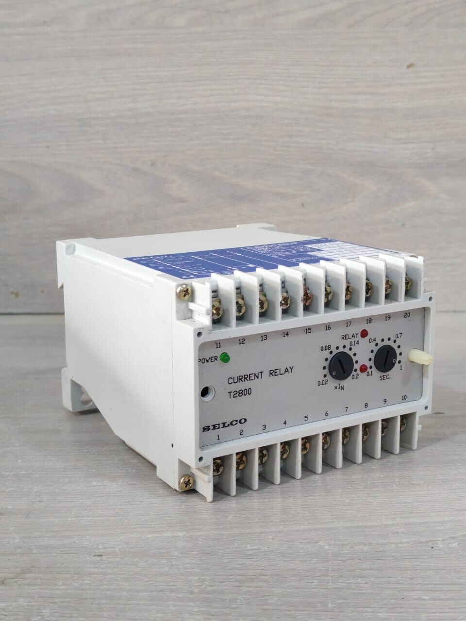 SELCO T2800-05 SELCO T2800-05 /T2800-05-00 OVERCURRENT RELAY 480VAC 415VAC 3