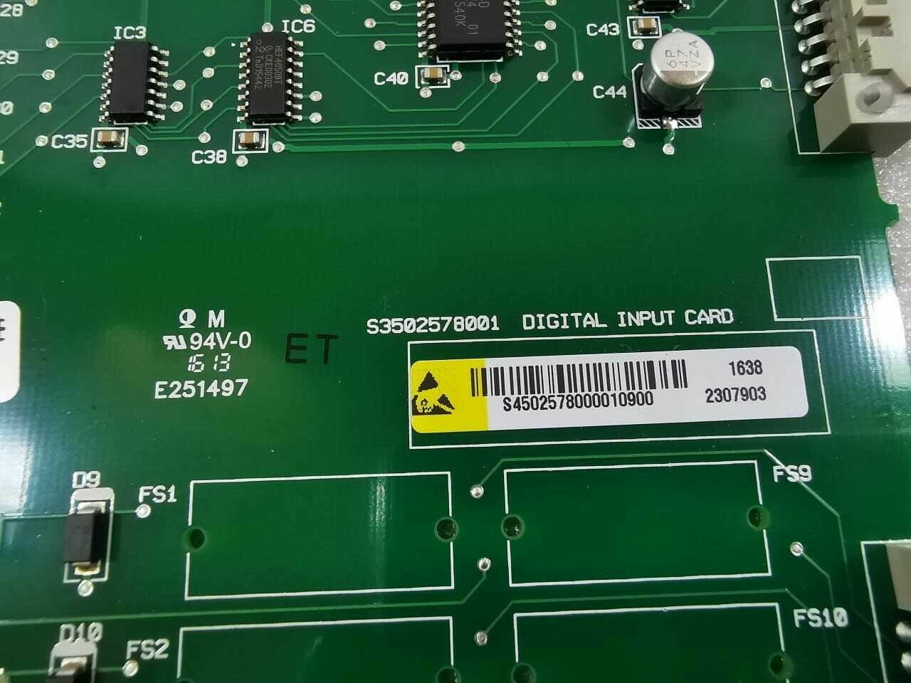 Schneider Electric S-UNC-DI Schneider Electric S-UNC-DI DIGITAL INPUT CARD 6