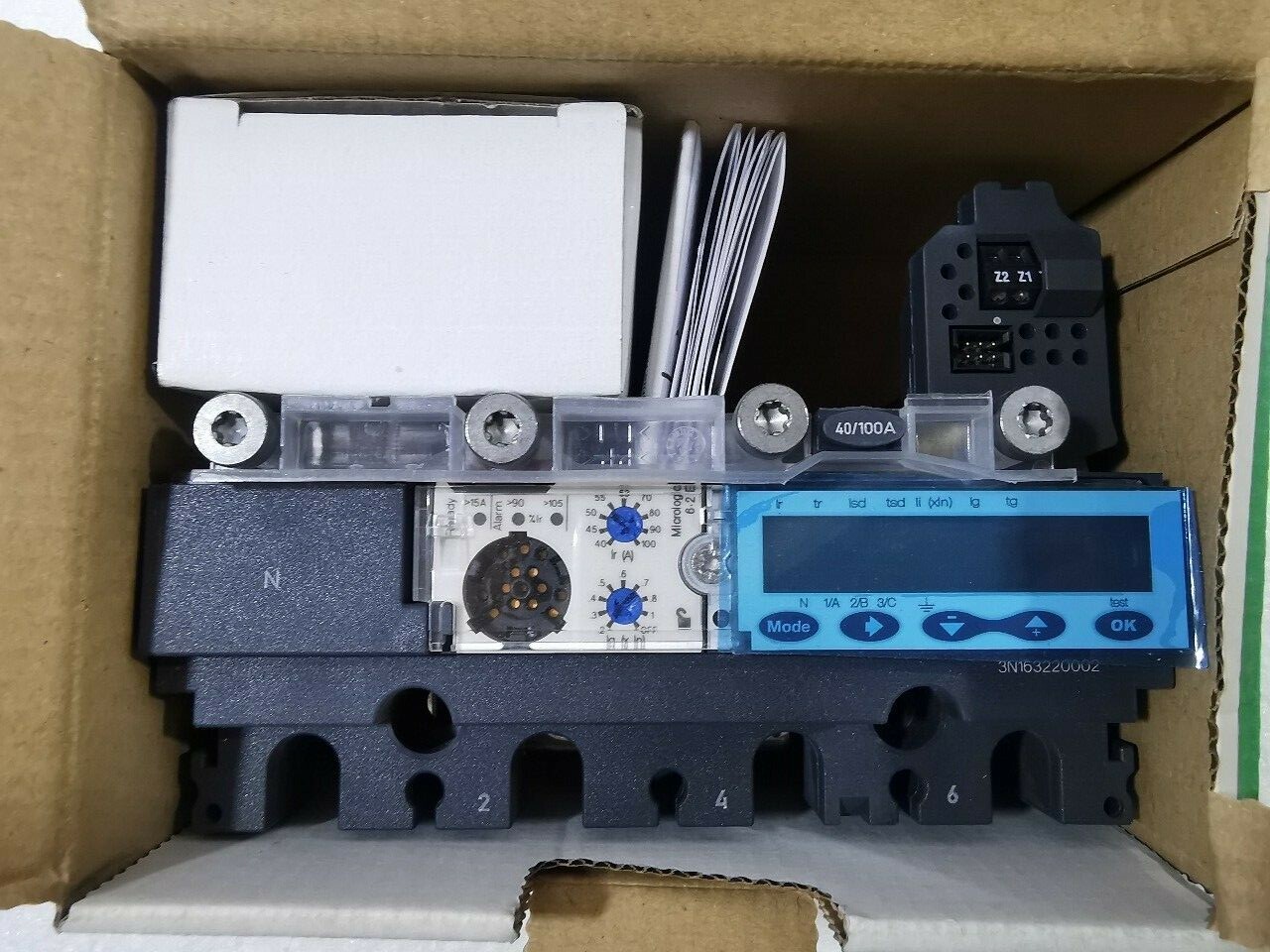 Schneider Electric NSX100-250 Schneider Electric LV429140 COMPACT NSX100-250 Micrologic 6.2 E 100A Trip Unit 4