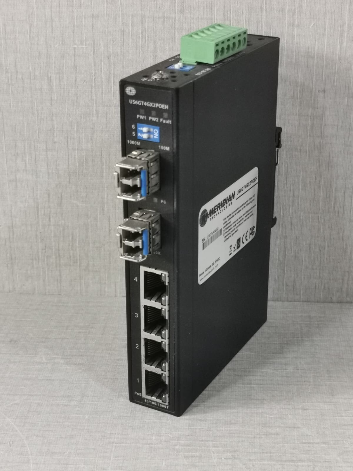 MERIDIAN Technologies US6GT4GX2POEH Ethernet Switch