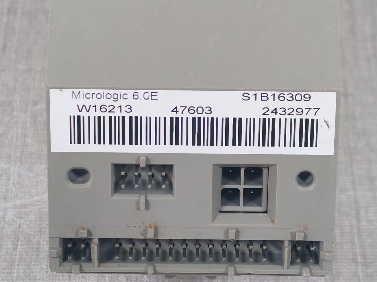 Schneider MICROLOGIC 6.0E Schneider MICROLOGIC 6.0E / 47603 4