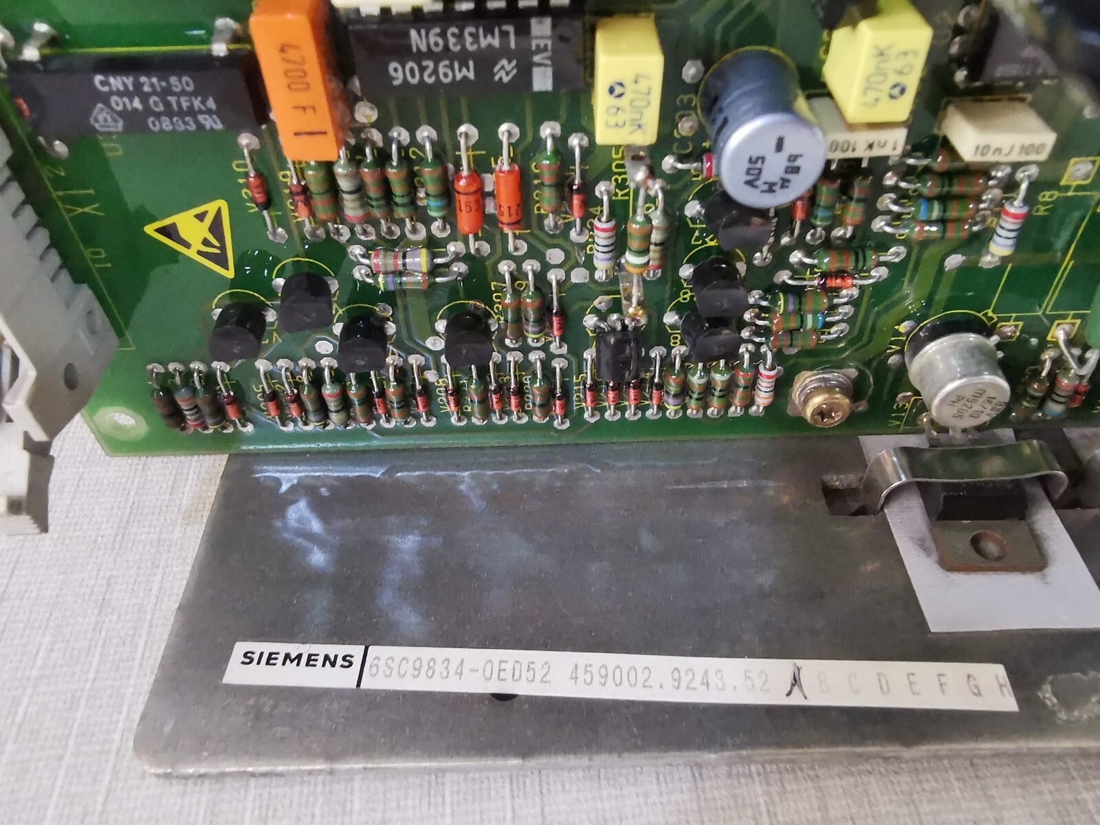 Siemens 6SC 9834-0ED52 SIEMENS 6SC9834-0ED52 GATE DRIVER UNIT 2