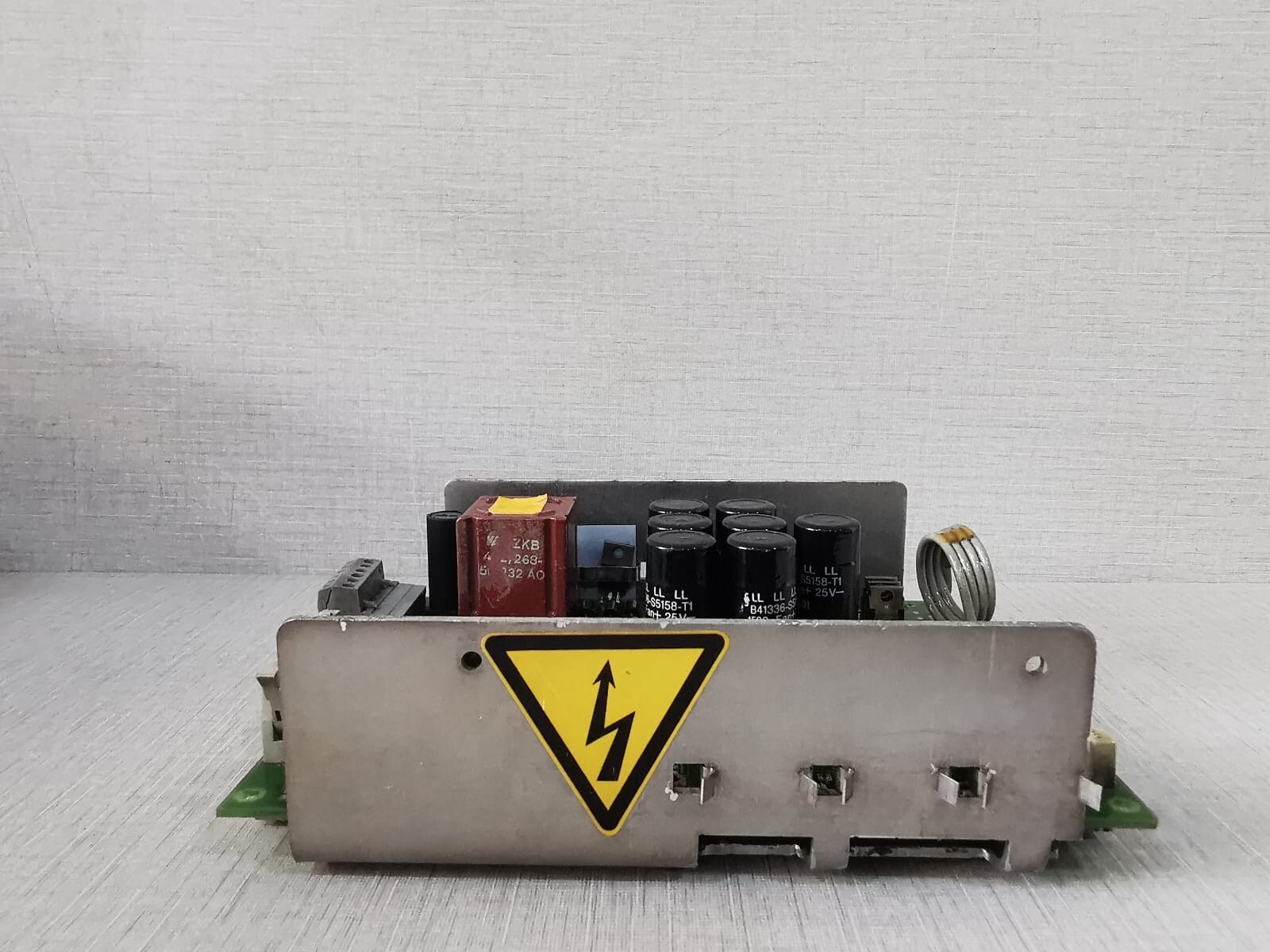 Siemens 6SC 9834-0ED52 SIEMENS 6SC9834-0ED52 GATE DRIVER UNIT 9