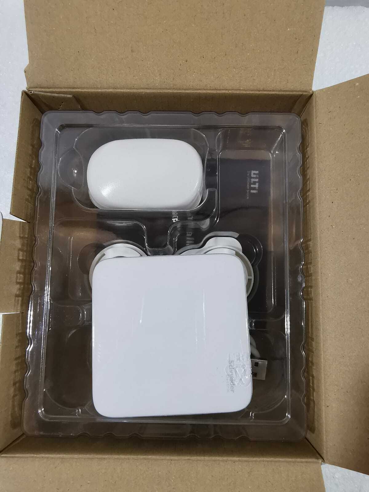 Schneider Electric U30IPGWZB Schneider Electric U30IPGWZB ULTI Gateway 4