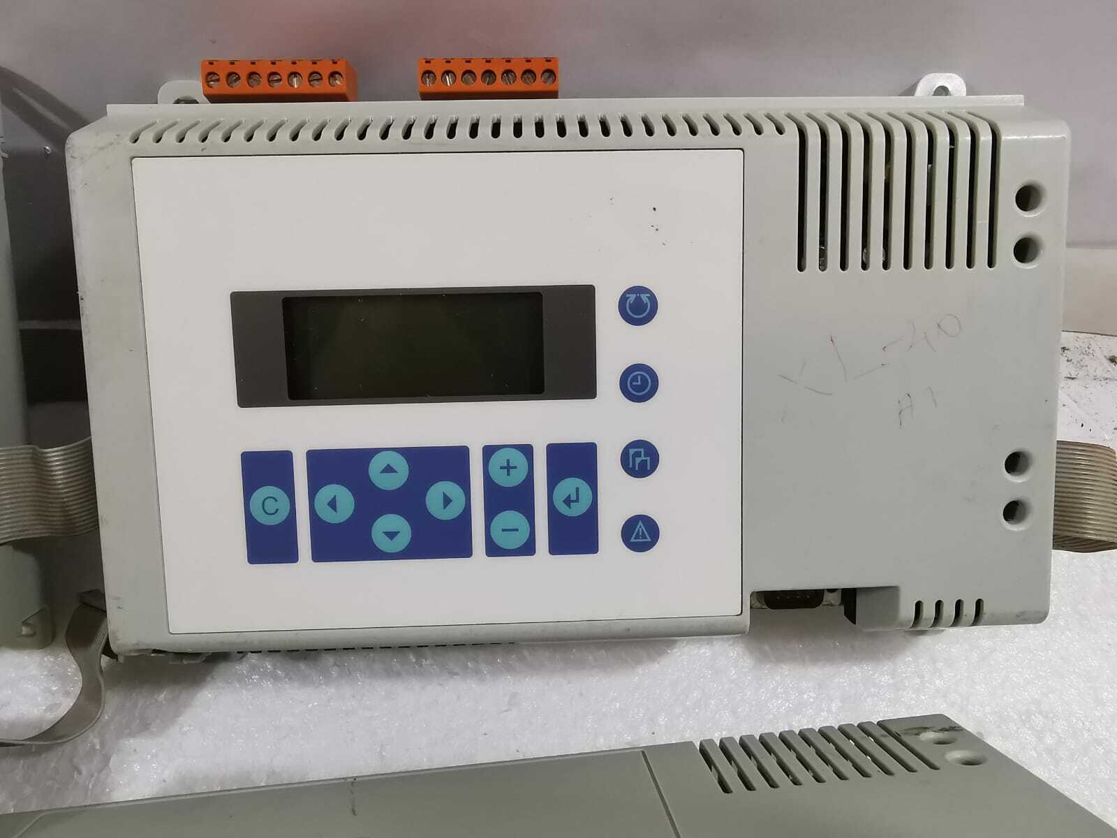 Honeywell XF40A1 / XL40A2MMI / D-71101 1 LOT Honeywell XF40A1 / XL40A2MMI / D-71101 MODULES 8