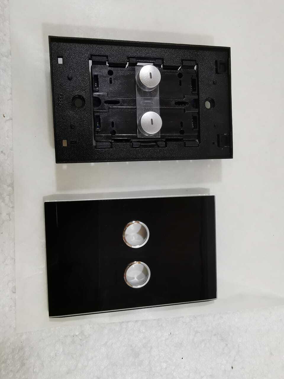 CLIPSAL 5082NL-680 CLIPSAL 5082NL-680 SATURN SERIES Key Input 2 GANG 3