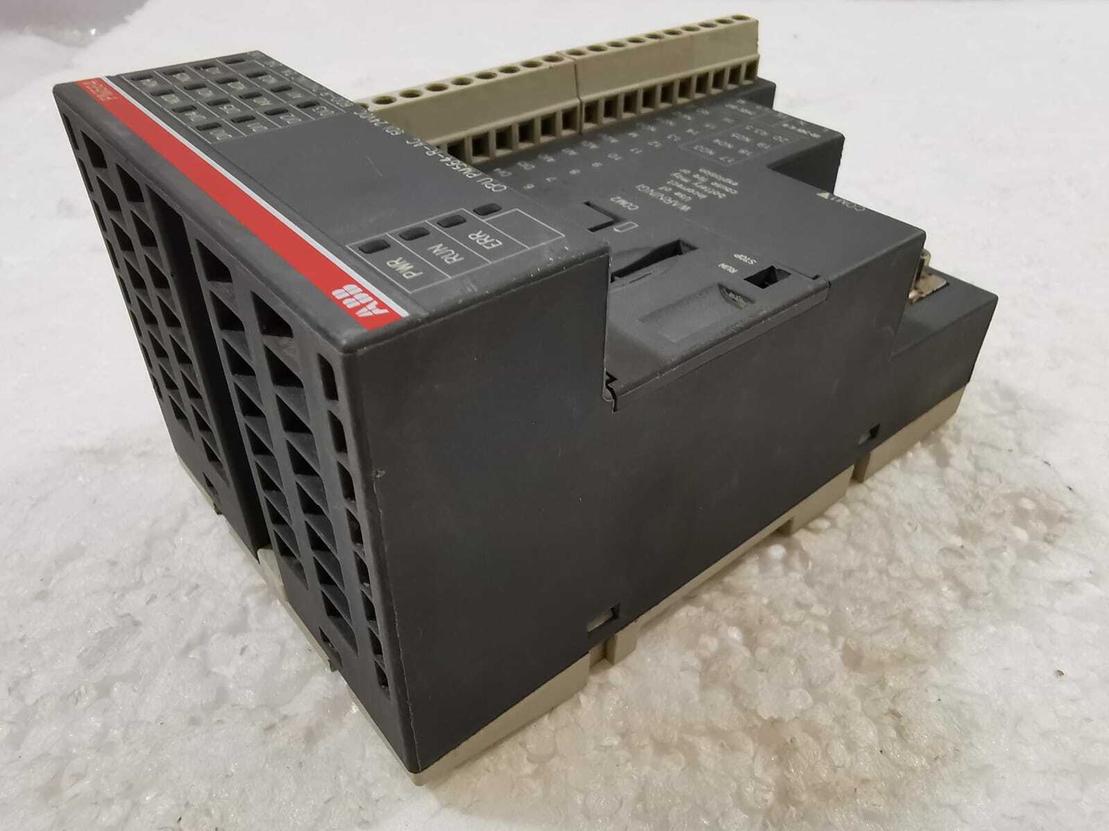 ABB 1TNE968900R1220 ABB PM564-R-AC Central Processing 1TNE968900R1220 / PM564 3