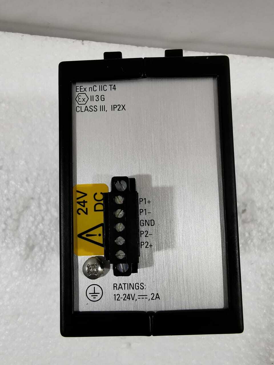 Siemens 6GK60082AS100UT0-ZA01 SIEMENS RUGGEDCOM i802 MEDIA CONVERTER 6GK60082AS100UT0-ZA01 4