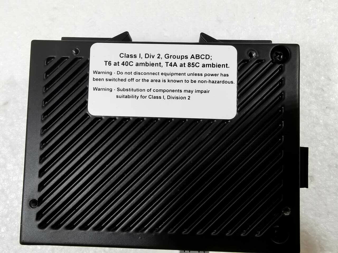 Siemens 6GK60082AS100UT0-ZA01 SIEMENS RUGGEDCOM i802 MEDIA CONVERTER 6GK60082AS100UT0-ZA01 8