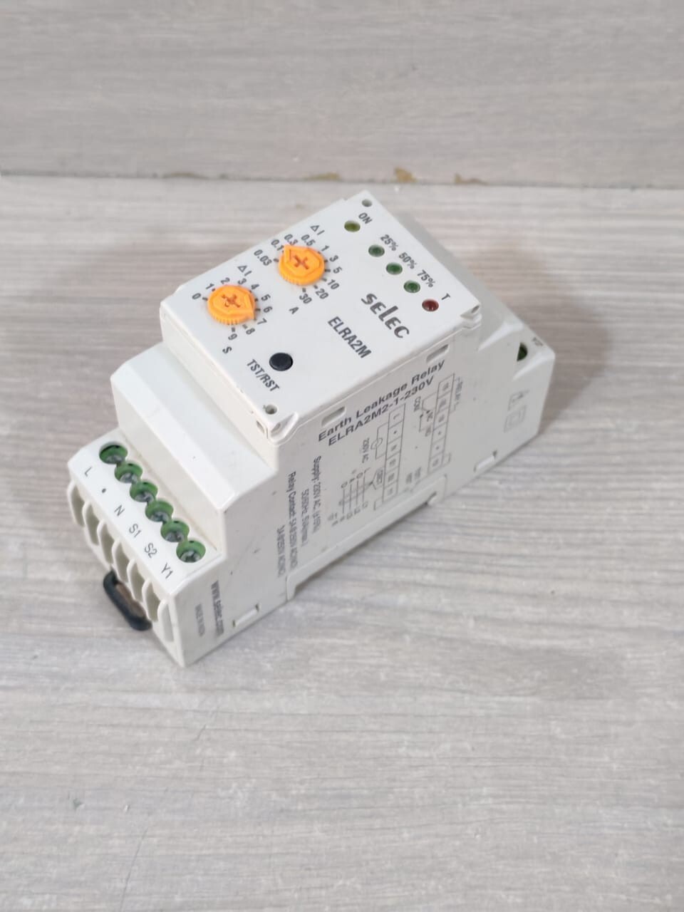 SELEC ELRA2M SELEC ELRA2M-1-230V EARTH LEAKAGE RELAY 4