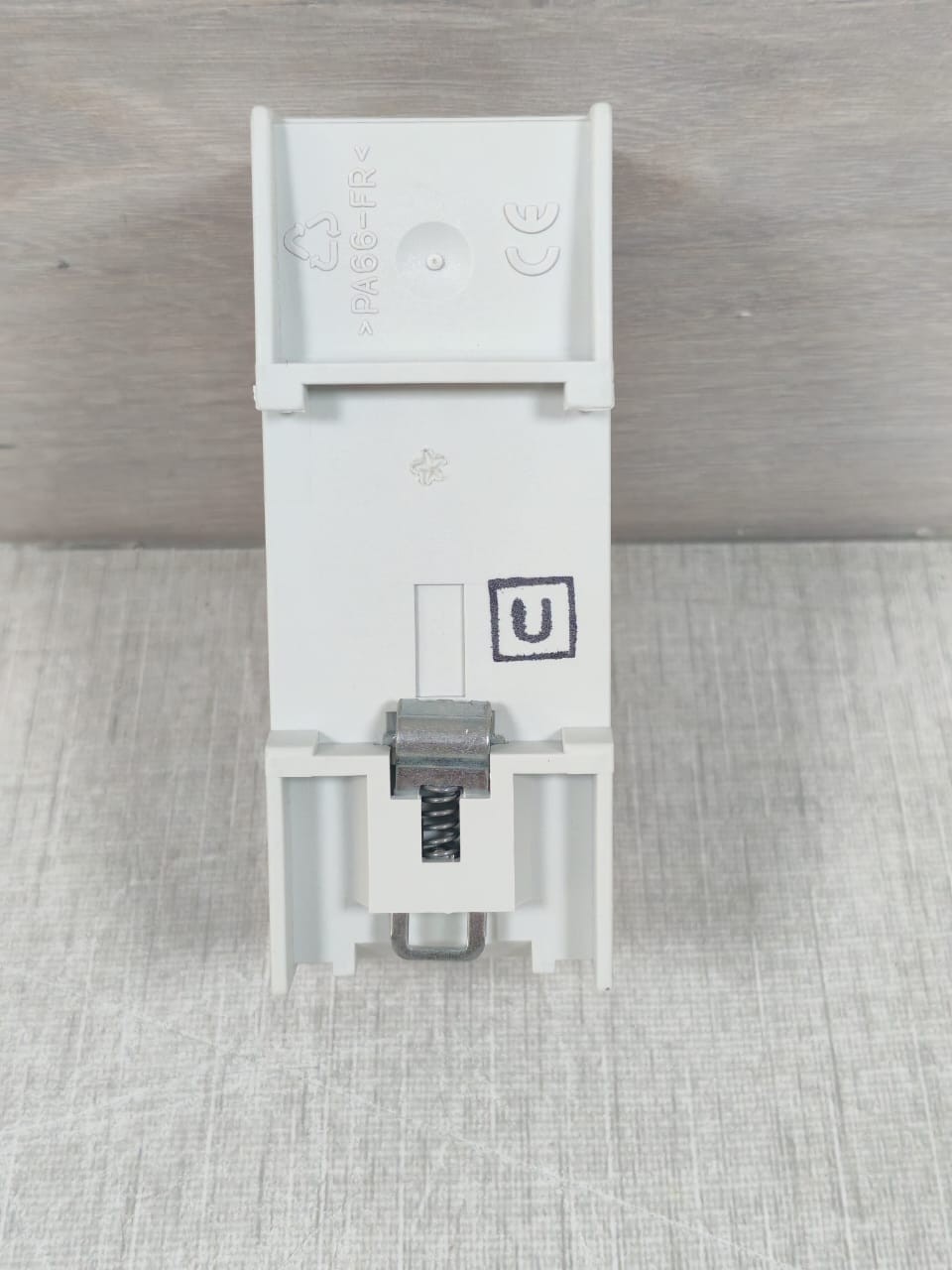 ABB 2CDG 110 061 R0011 ABB IPR/S 2.1 ROUTER 2CDG 110 061 R0011 10