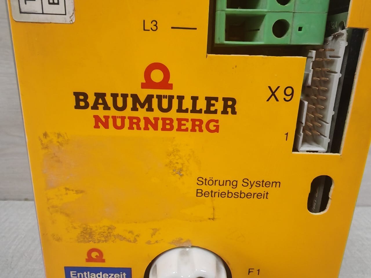 BAUMULLER BUG 3-35-30-B-002 BAUMULLER BUG 3-35-30-B-002 SERVO DRIVE 3