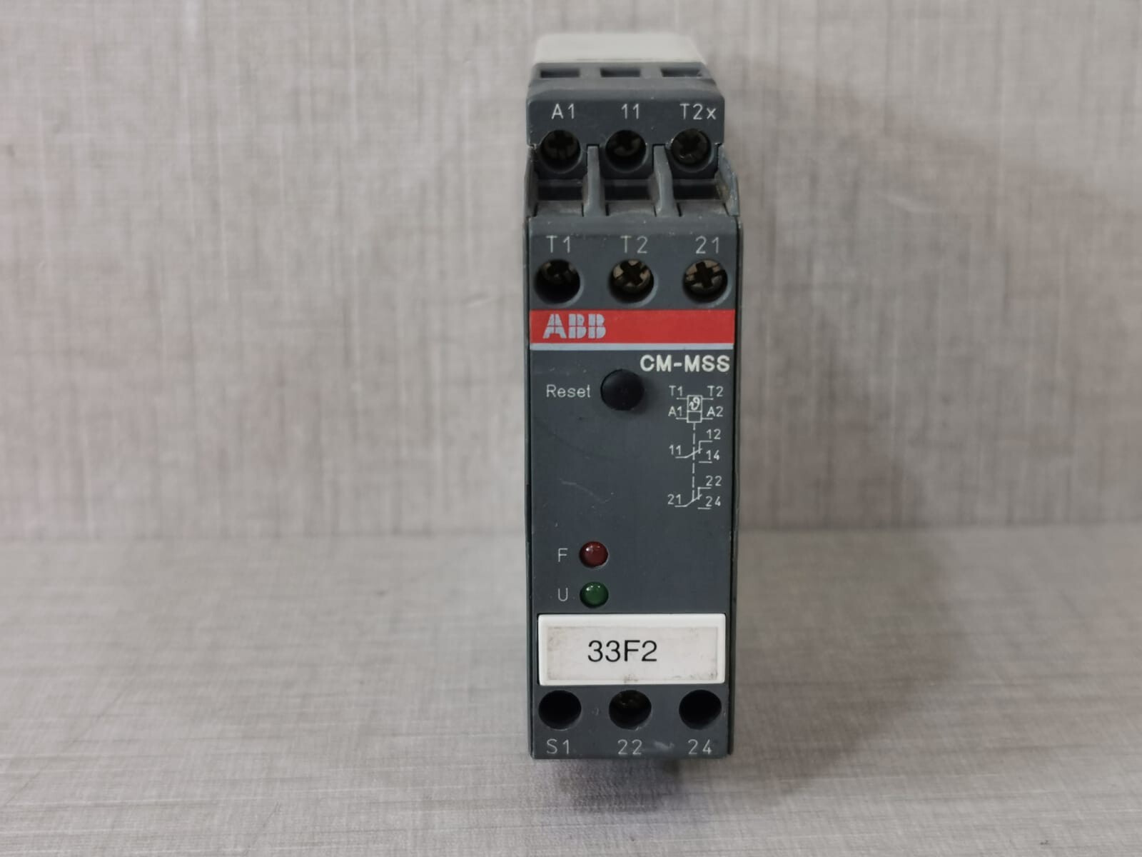 ABB CT-APS-/1SVR730180R3100-+-ABB-CM-MSS-/1SVR430710R9300 ABB CT-APS /1SVR730180R3100 + ABB CM-MSS /1SVR430710R9300 THERMISTOR RELAY 9