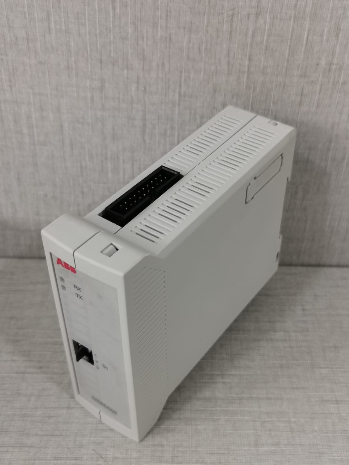ABB 1KGT024300R0001 520ADD02 ABB 1KGT024300R0001 8