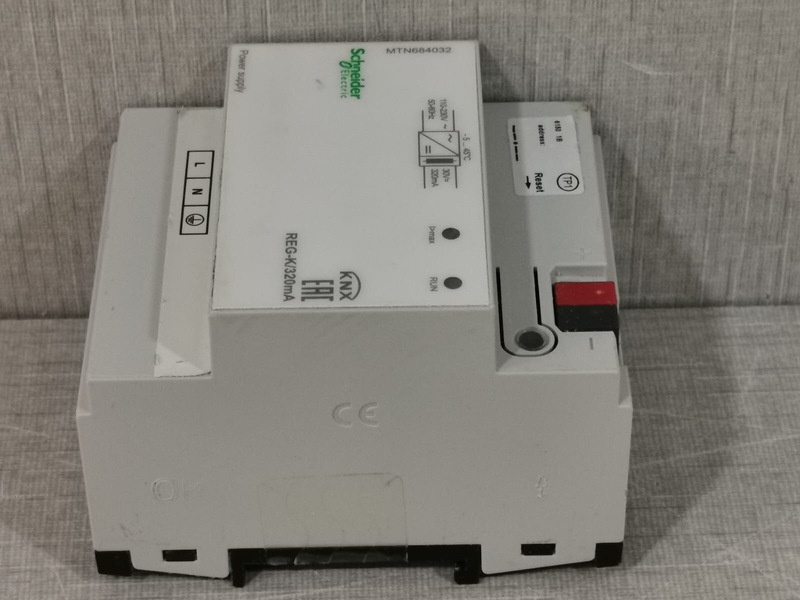 Schneider Electric MTN684032 Schneider Electric MTN684032 KNX REG-K/320 mA 6