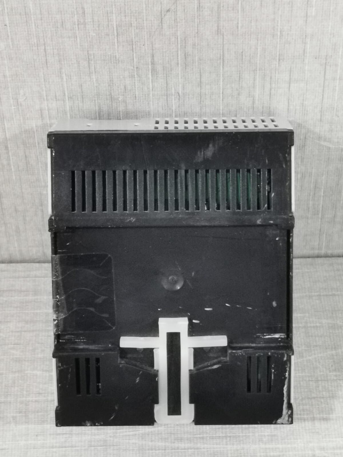 Schneider Electric MTN684032 Schneider Electric MTN684032 KNX REG-K/320 mA 7
