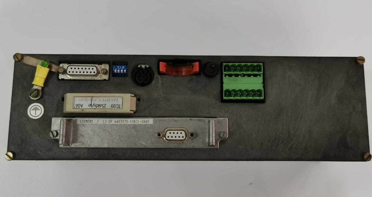 Siemens 6AV3970-1XB31-0AA0 SIEMENS L2-DP 6AV3970-1XB31-0AA0 Interface Module 2