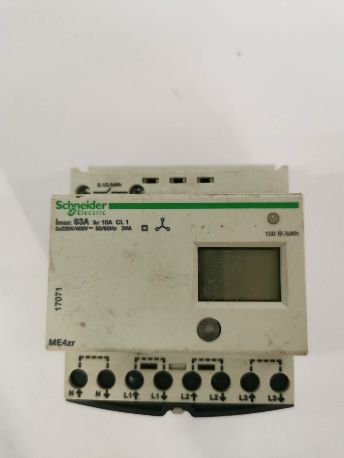 Schneider ME4zr 17071 Schneider ME4zr 17071 Power Logic 2