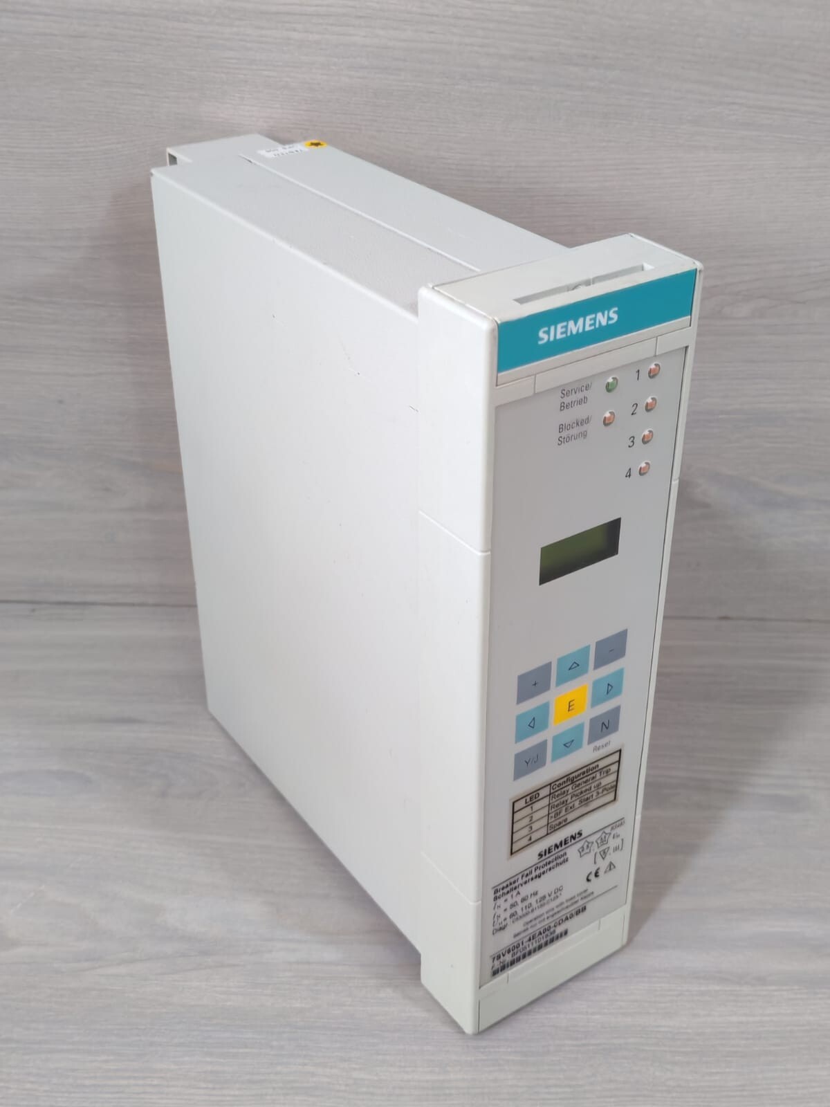 Siemens 7SV6001-4EA00-0DA0/BB Siemens 7SV6001-4EA00-0DA0/BB Overcurrent Protection Unit 7SV60014EA000DA0BB 9