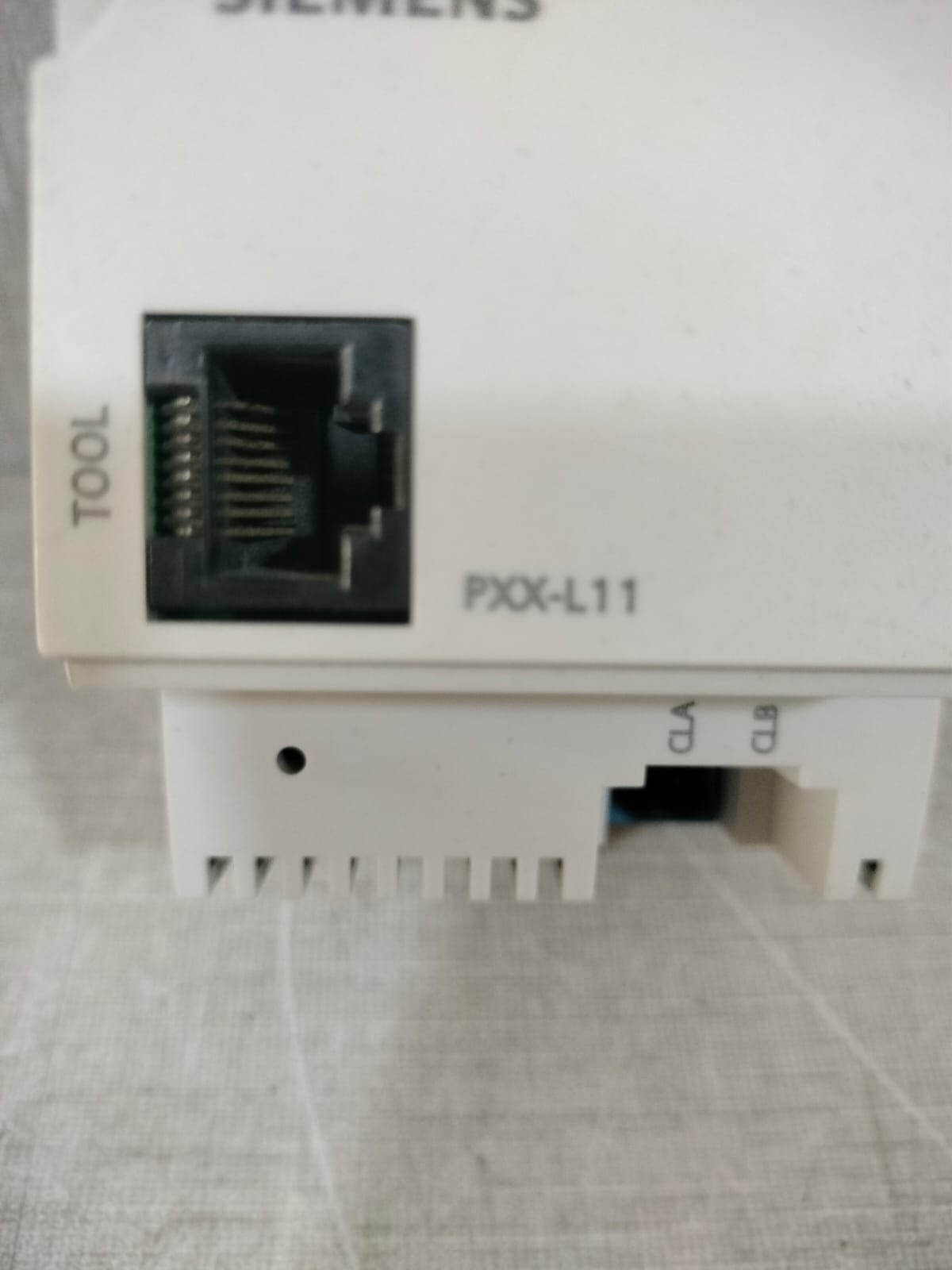 Siemens PXX-L11 SIEMENS PXX-L11 CONTROLLER EXTENSION MODULE 24V 50mA 1.2W 3