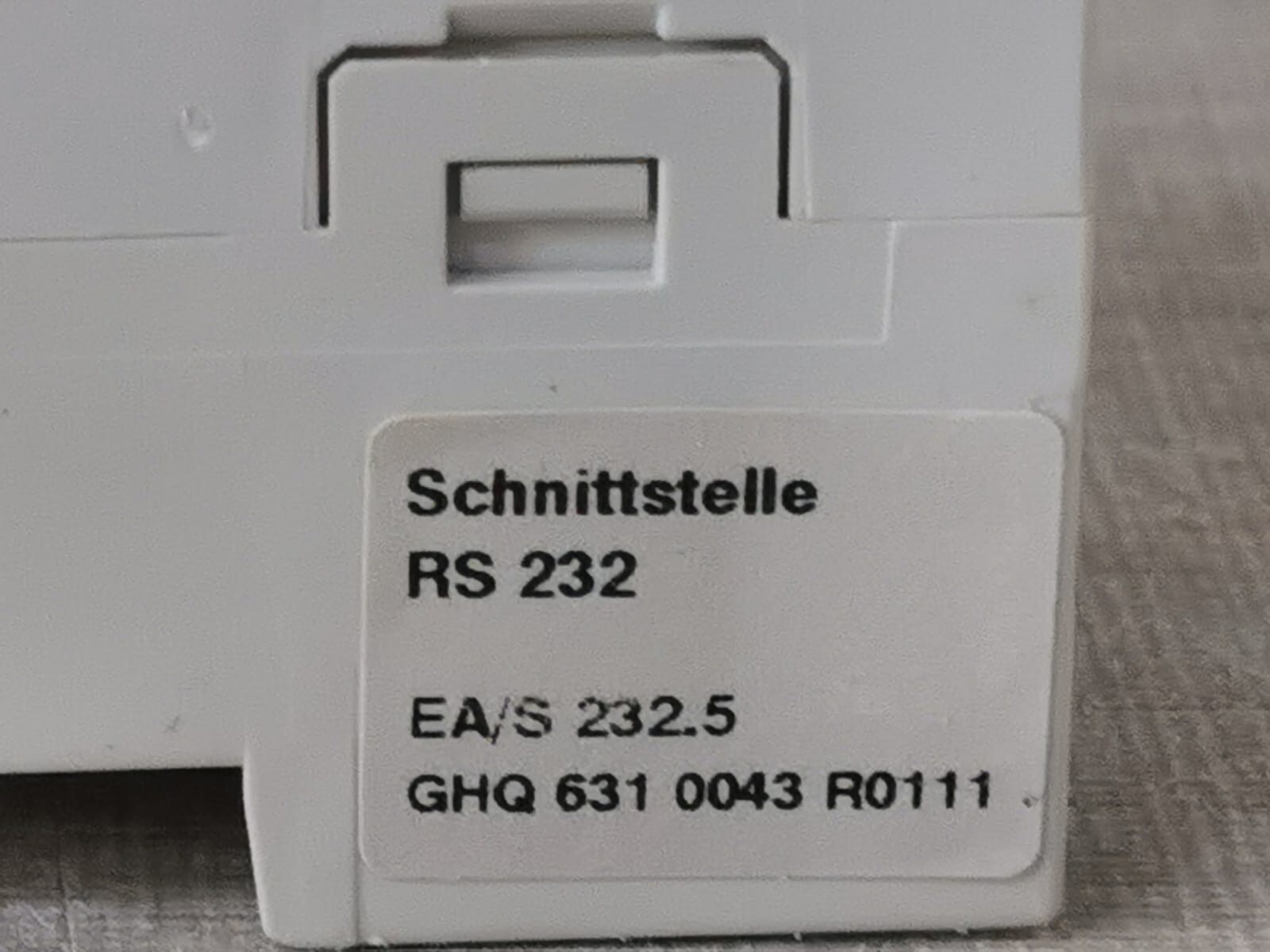 ABB GHQ 631 0043 R0111 GHQ 631 0043 R0111 ABB i-bus EA/S 232.5 PC Connector 7