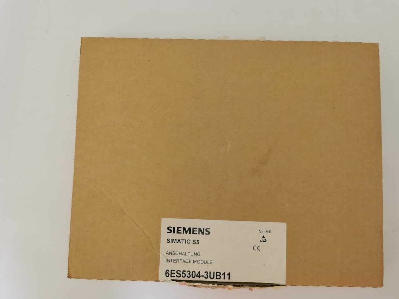 SIEMENS 6ES5304-3UB11 SIEMENS 6ES5304-3UB11 Interface Module - WITH FILTHY BOX 5