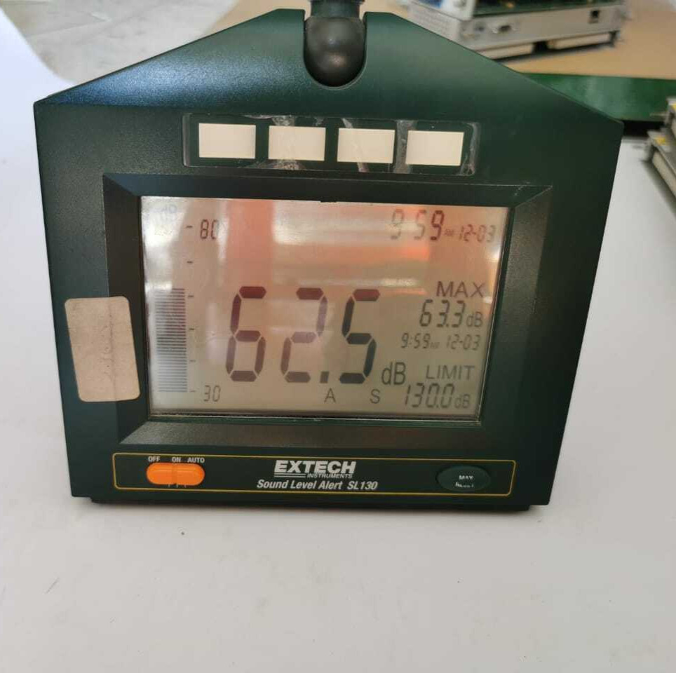 EXTECH INSTRUMENTS SL130 EXTECH INSTRUMENTS Sound Level Alert SL130 - TRIED & TESTED 4