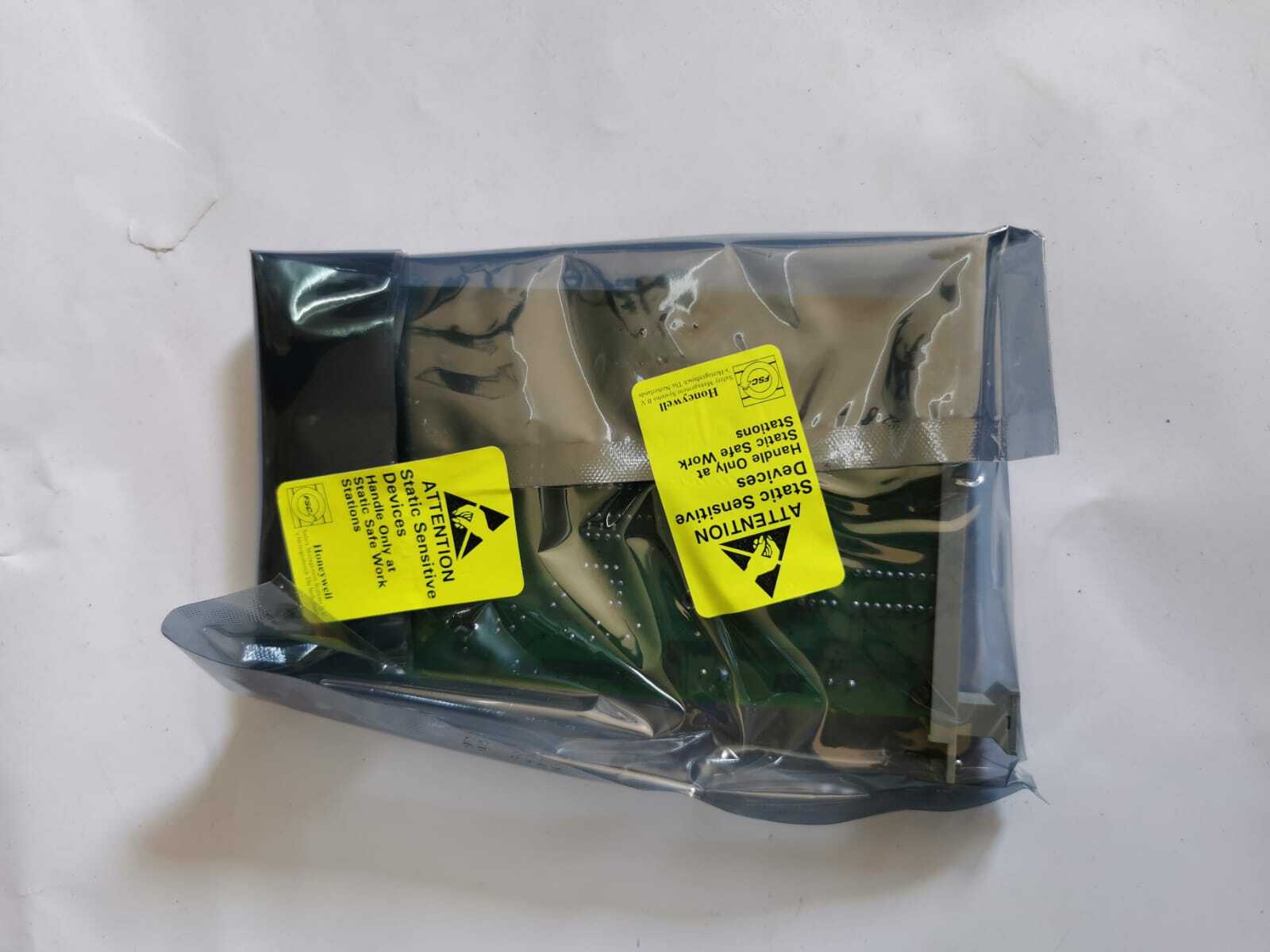 Honeywell CC11602 Honeywell CC11602 Board - ONLY BOX 3