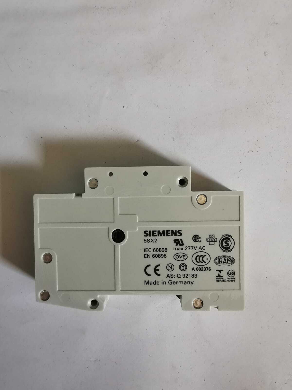Siemens 5SX2 106-7 SIEMENS 5SX2 106-7 CIRCUIT BREAKER 4