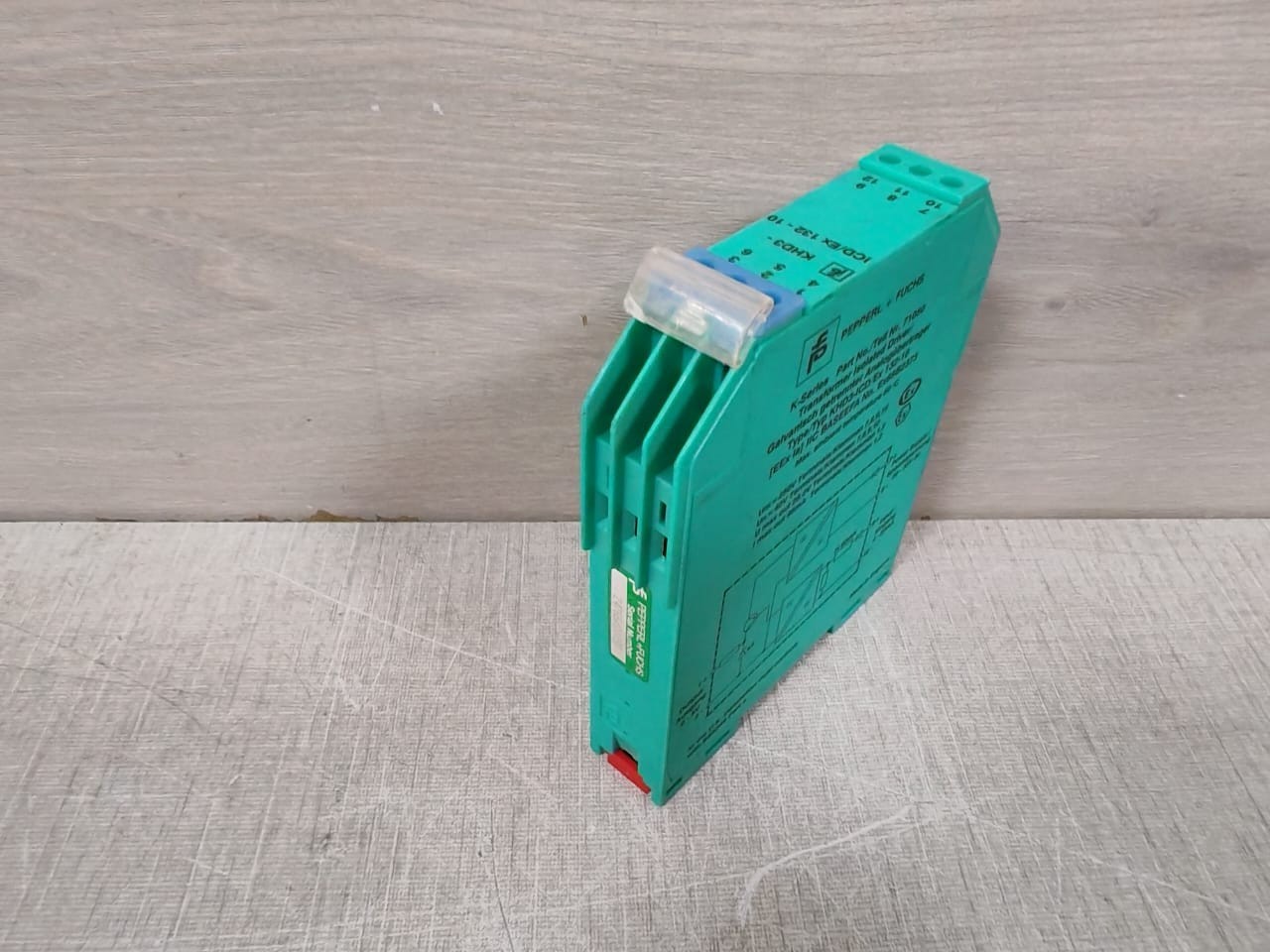 Pepperl+Fuchs EX-132 PEPPERL+FUCHS KHD3-ICD/EX 132-10 TRANSFORMER ISOLATED REPEATER 7