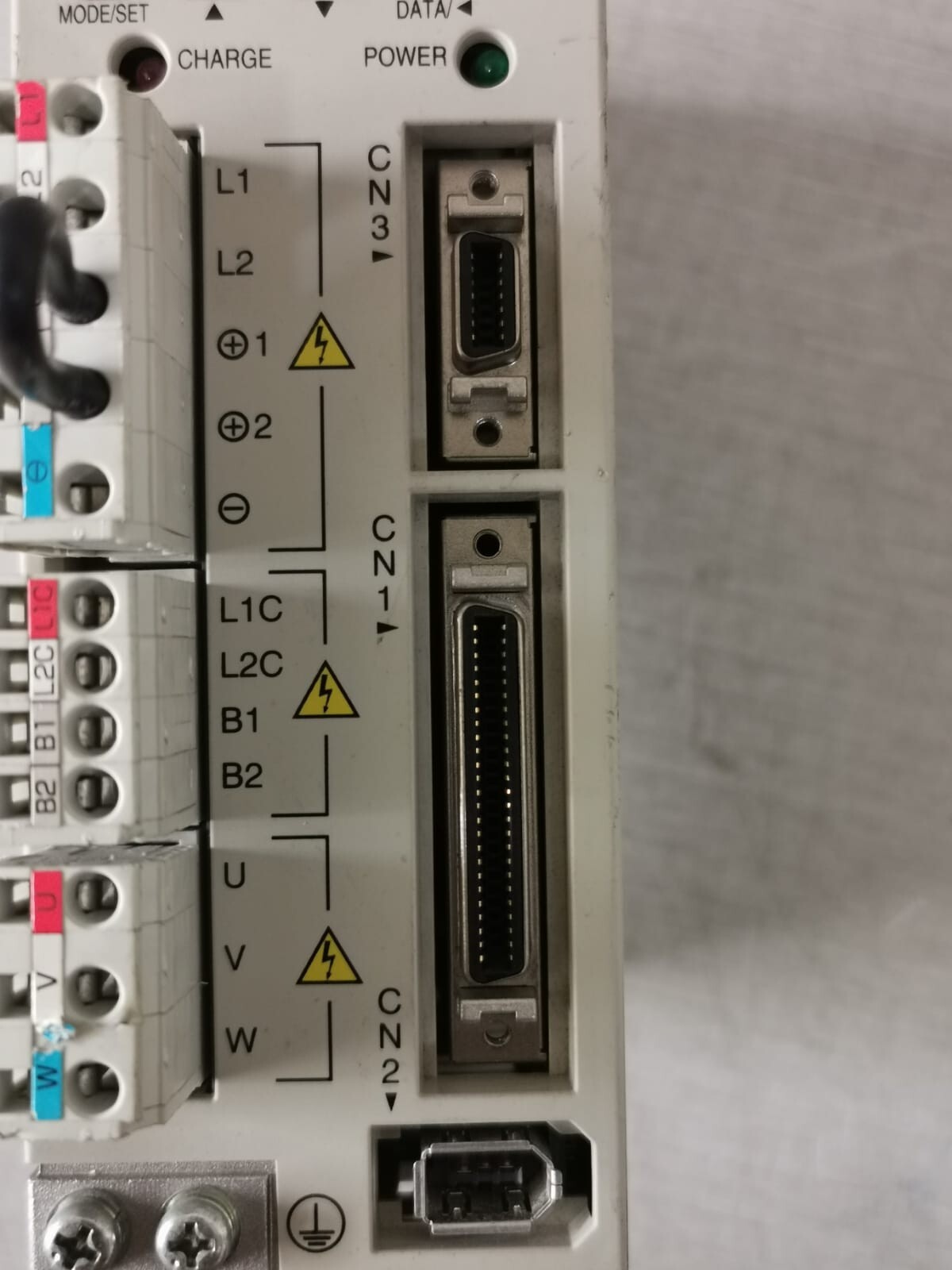 Yaskawa SGDH-01AE YASKAWA SGDH-01AE SERVOPACK 3