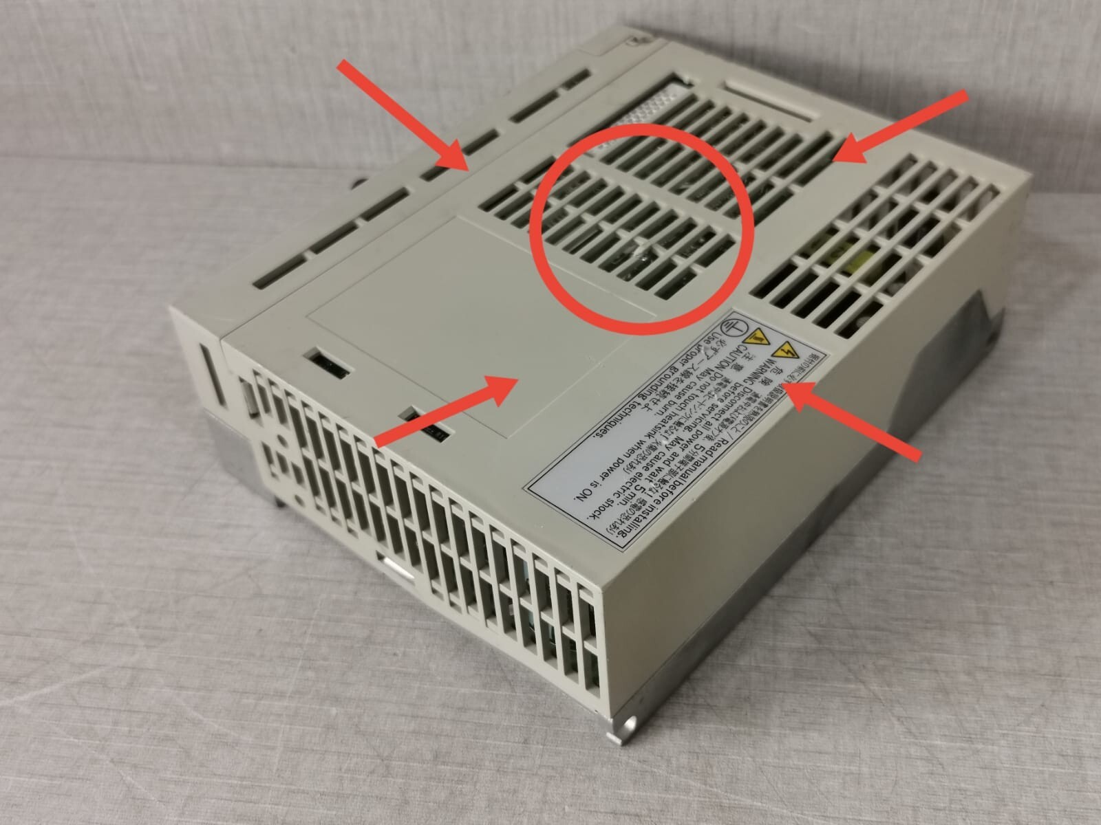 Yaskawa SGDH-01AE YASKAWA SGDH-01AE SERVOPACK 7