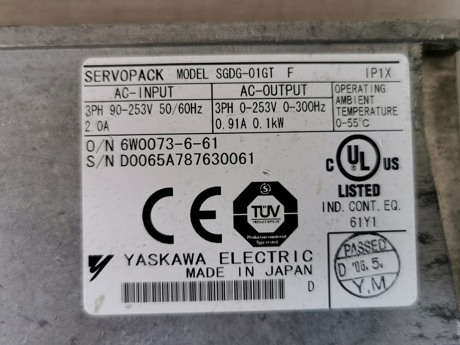Yaskawa SGDG-01GT YASKAWA SGDG-01GT F SERVOPACK 4