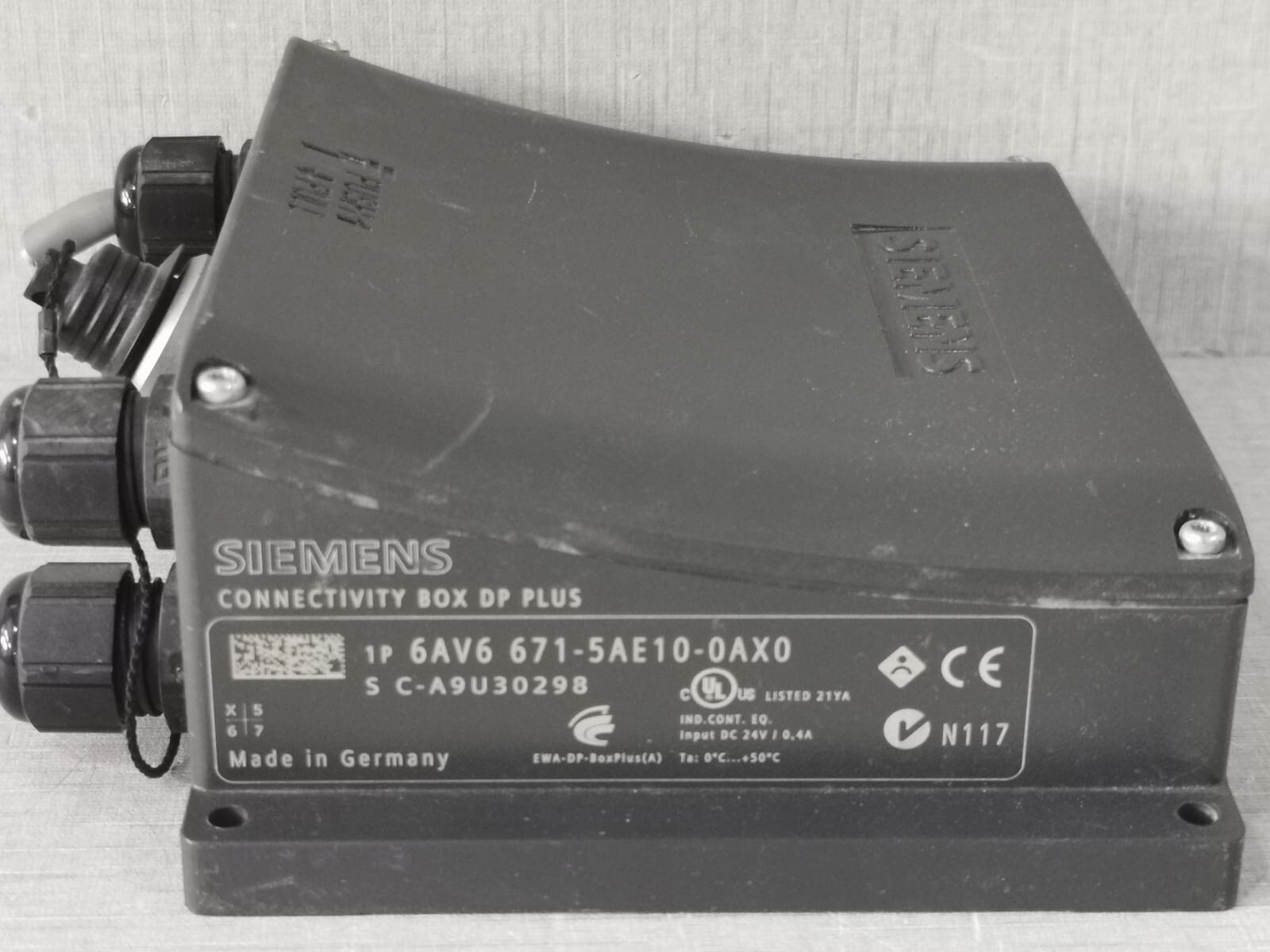 Siemens 6AV6 671-5AE10-0AX0 SIEMENS 6AV6 671-5AE10-0AX0 CONNECTIVITY BOX DP PLUS 2